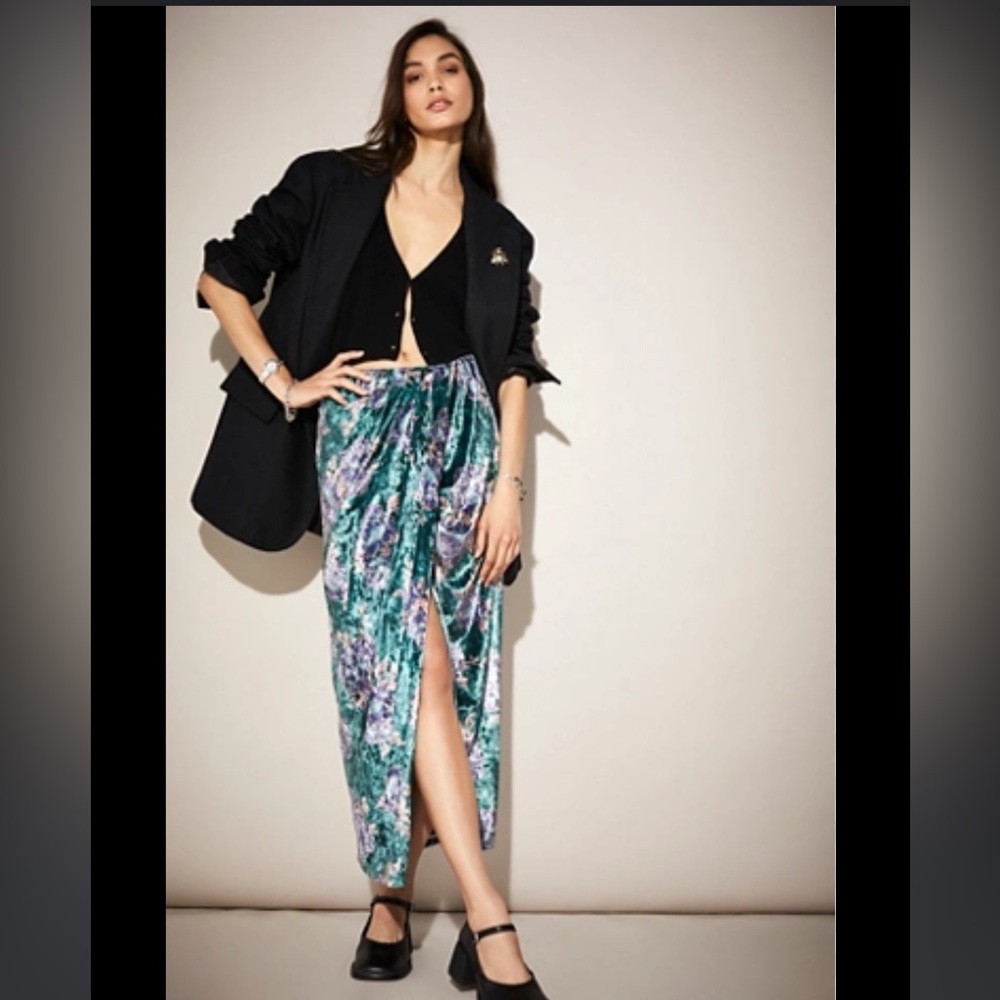 NWOT Free People Velvet Maxi Skirt size XS
